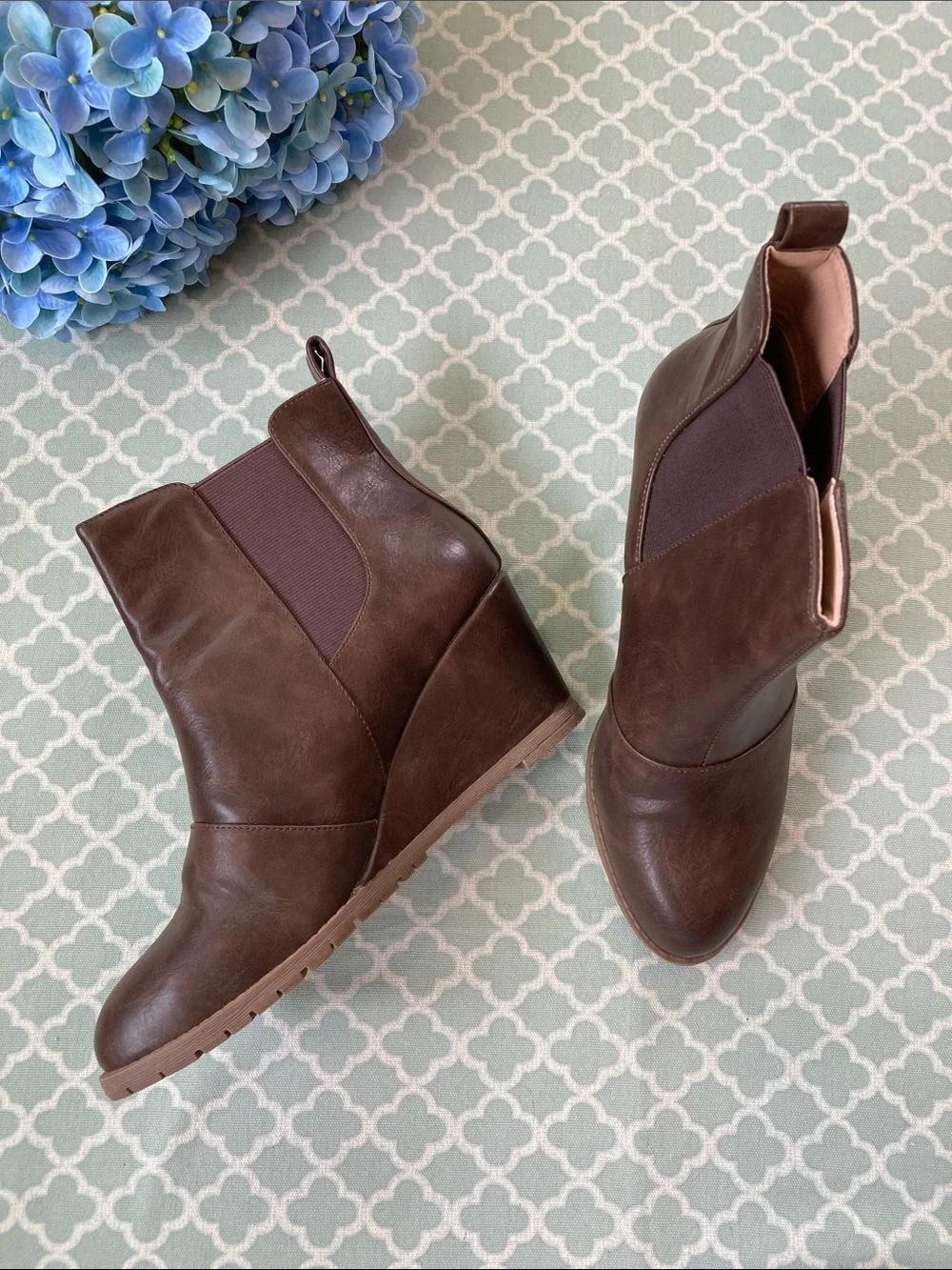 Journee Collection Jessie Wedge Booties Faux Leather 7.5